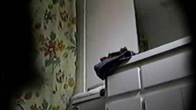 Дивовижний : Чорношкірі транссексуал порно українською мовою Періс Піреллі трахкає в анал Порнофільм