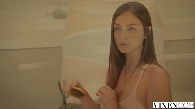 Дивовижний :  Сексуальна порно українською мовою японка Сіон трахається, щоб отримати відмінну оцінку від хлопця Порнофільм 