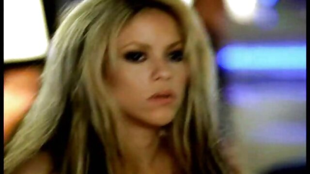 Дивовижний :  Тікає марнотратна платинова блондинка довіряє не тому хлопцеві за допомогою українське порно відео банги Порнофільм 